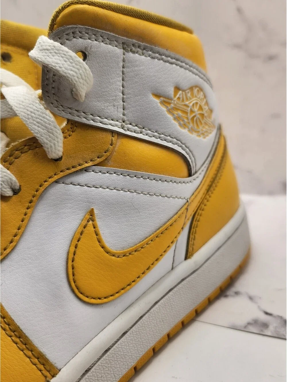 🔥Jordan Air Jordan 1 Mid Men's Mid Top Leather Yellow White Colorblock Size9🔥
